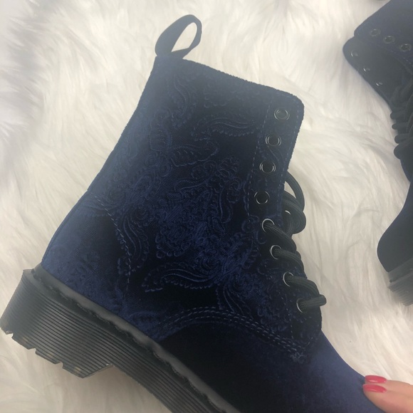 New Dr. Martens Blue Velvet Brocade Boots - Picture 4 of 5